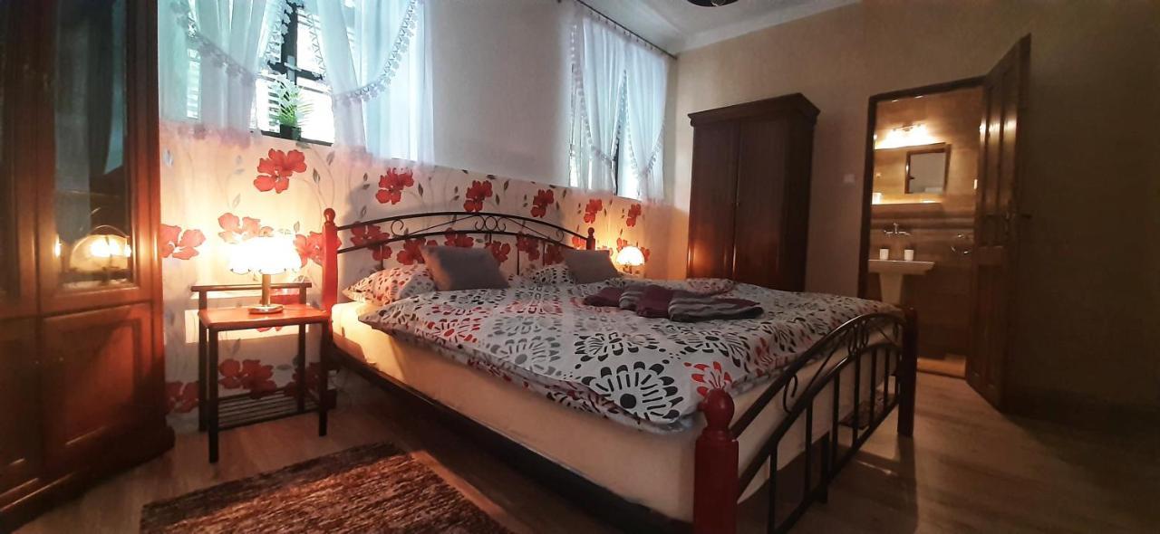 Penzion Tomino Banska Stiavnica Bagian luar foto