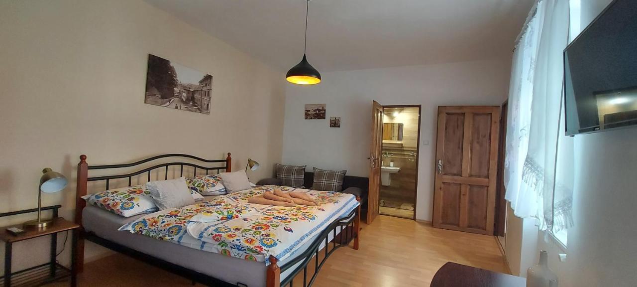 Penzion Tomino Banska Stiavnica Bagian luar foto