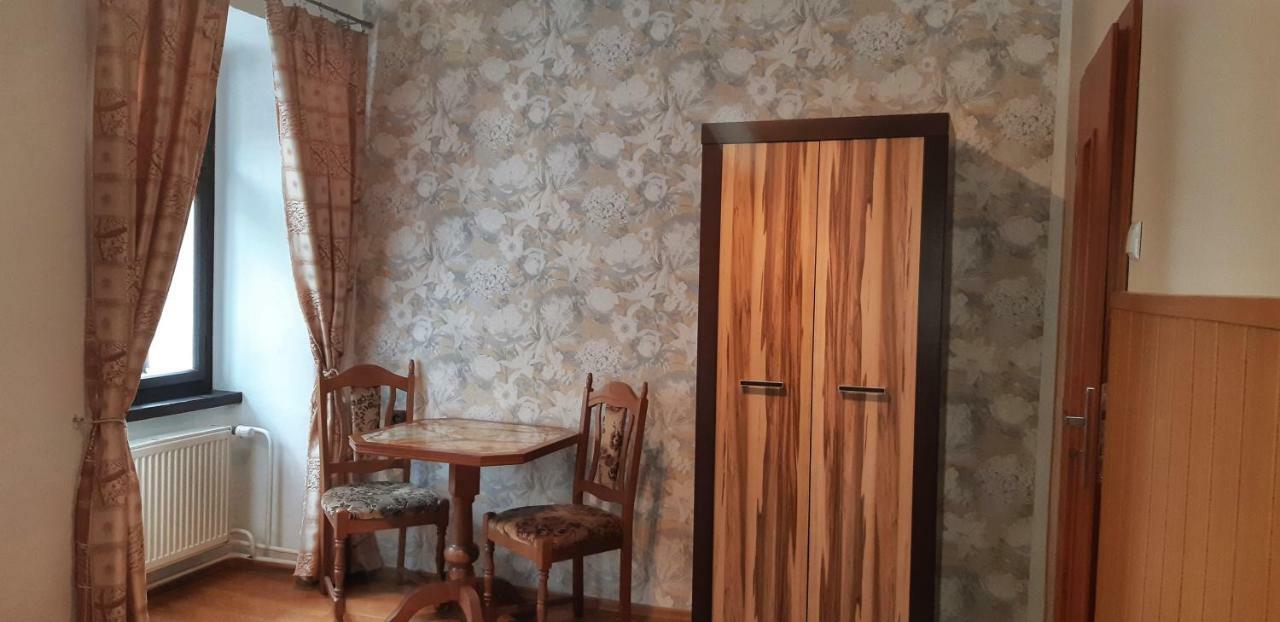 Penzion Tomino Banska Stiavnica Bagian luar foto
